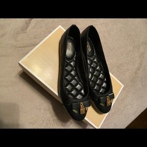 Michael Kors women flats